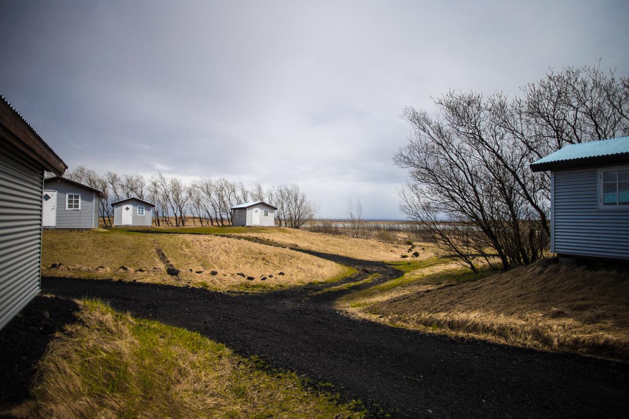 Efri-Vik Bungalows Kirkjubaejarklaustur Exterior photo